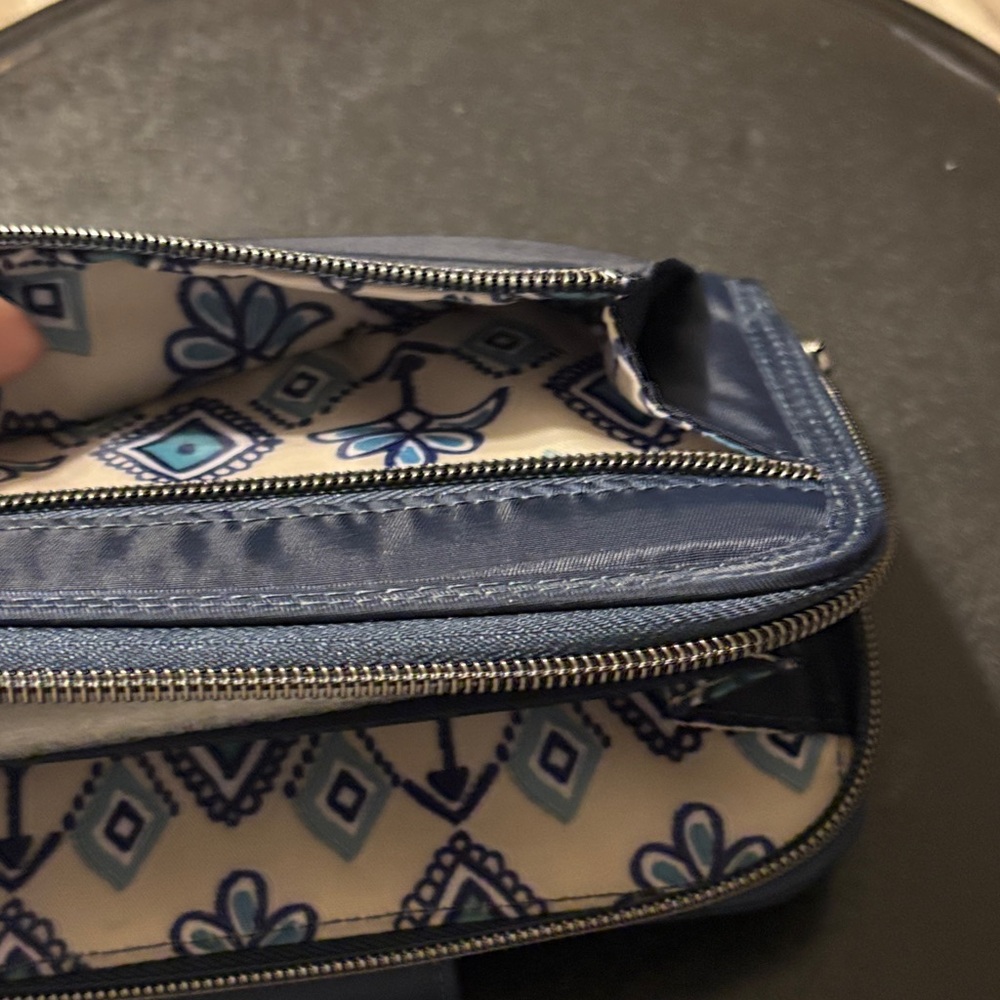 Lug Quilted Navy Wallet with Strap - Picture 11 of 16